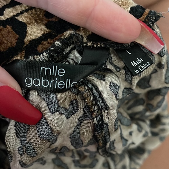 Leopard print shorts - Picture 2 of 2